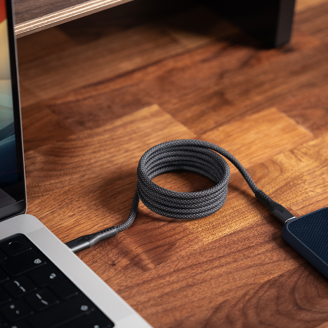 MagStack Pro Cable USB-C to USB-C